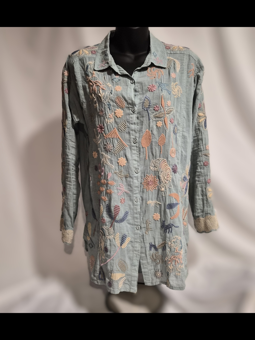 Johnny Was BIYA Blue Surf Cosimia Embroidered Tunic Shirt